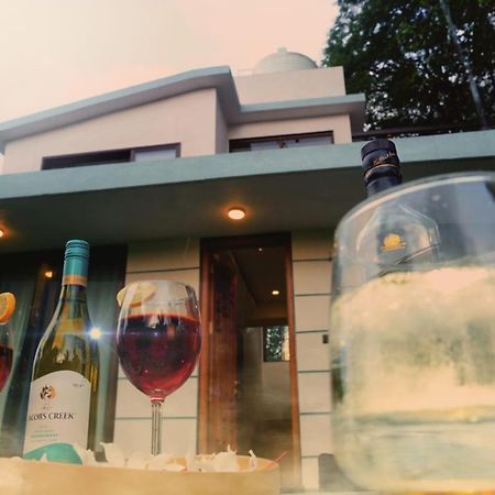 Alibaug Serenity Villa 알리바그 외부 사진